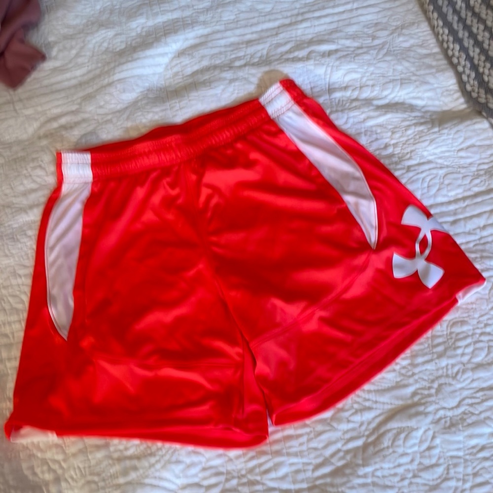 Under Armour Woman’s Basketball Shorts